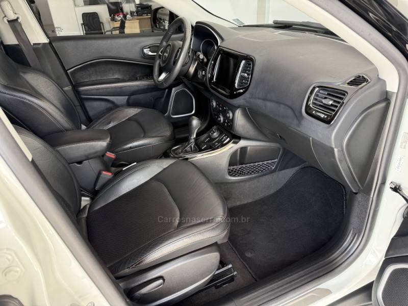 JEEP - COMPASS - 2018/2019 - Branca - R$ 118.000,00