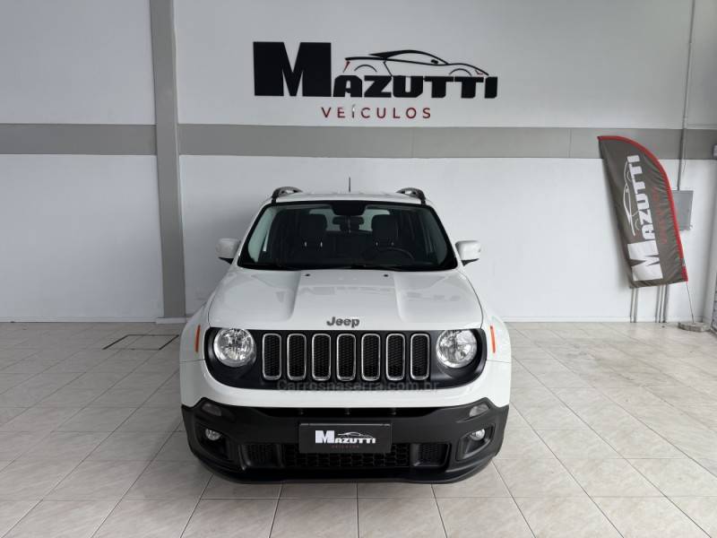 JEEP - RENEGADE - 2018/2018 - Branca - R$ 75.000,00