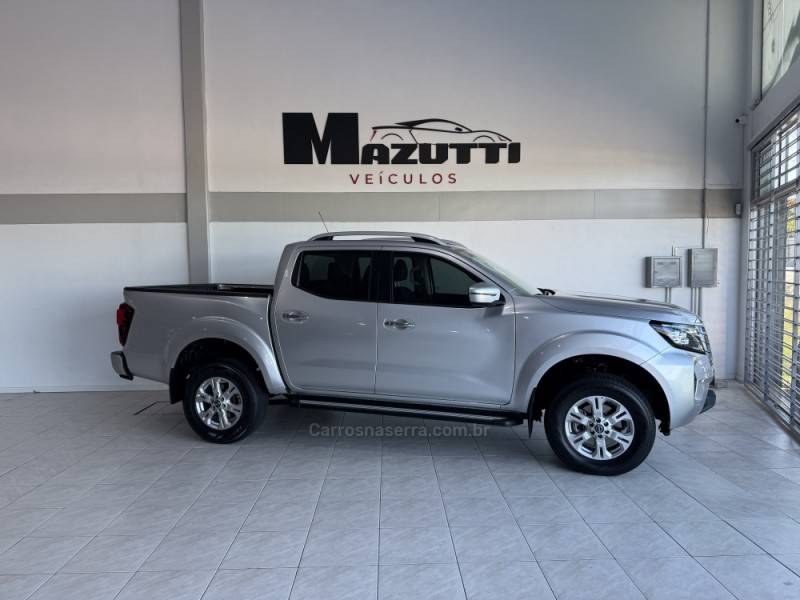 NISSAN - FRONTIER - 2024/2025 - Prata - R$ 232.000,00