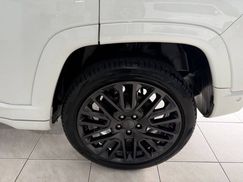 JEEP - COMPASS - 2023/2024 - Branca - R$ 182.000,00