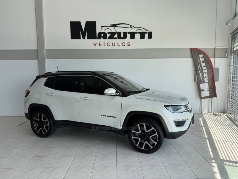 JEEP - COMPASS - 2018/2019 - Branca - R$ 118.000,00