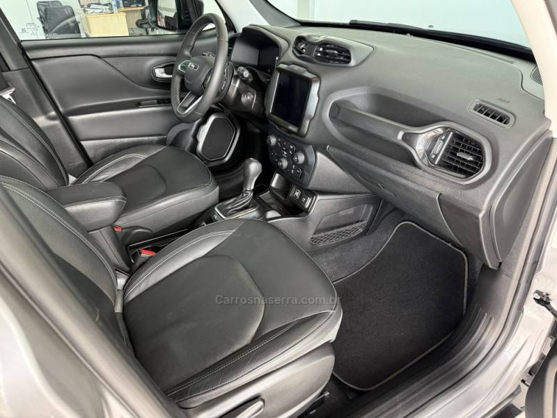 JEEP - RENEGADE - 2022/2022 - Prata - R$ 106.000,00