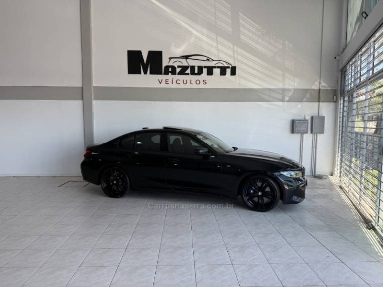 BMW - 320I - 2024/2024 - Preta - R$ 310.000,00