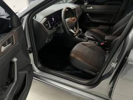 VOLKSWAGEN - VIRTUS - 2023/2024 - Cinza - R$ 125.000,00