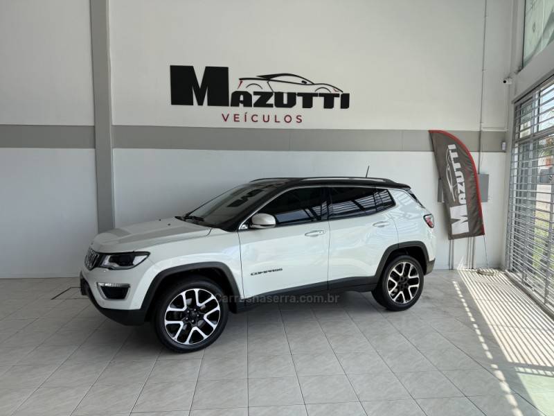 JEEP - COMPASS - 2018/2019 - Branca - R$ 118.000,00