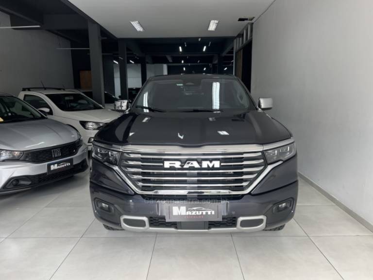 RAM - RAMPAGE - 2023/2024 - Cinza - R$ 232.000,00