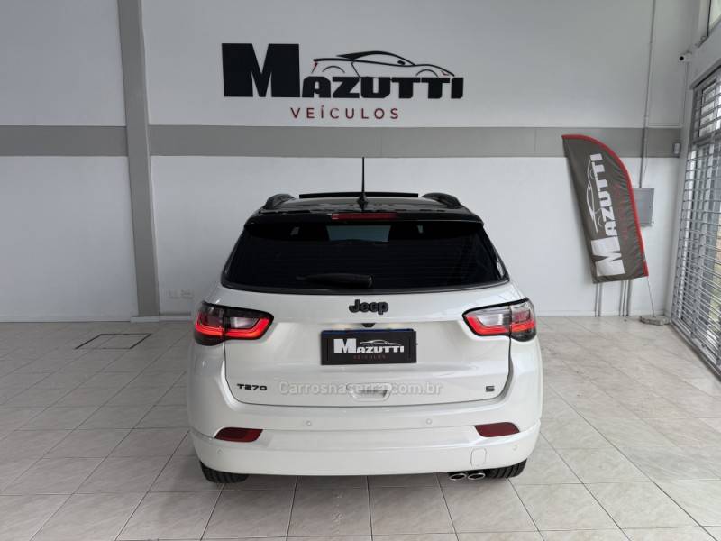 JEEP - COMPASS - 2023/2024 - Branca - R$ 182.000,00