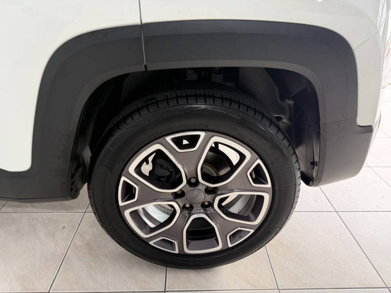 JEEP - RENEGADE - 2018/2018 - Branca - R$ 75.000,00
