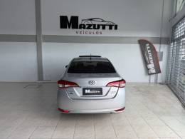 TOYOTA - YARIS - 2019/2019 - Prata - R$ 83.000,00