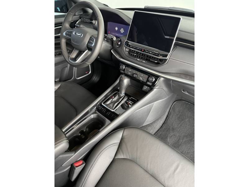 JEEP - COMPASS - 2023/2024 - Branca - R$ 182.000,00