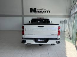 CHEVROLET - SILVERADO - 2023/2024 - Branca - Sob Consulta