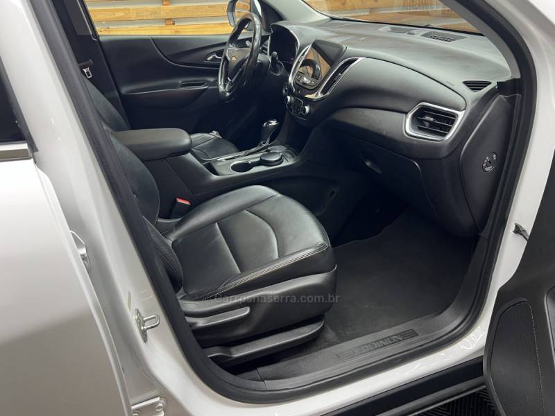 CHEVROLET - EQUINOX - 2017/2018 - Branca - R$ 99.900,00