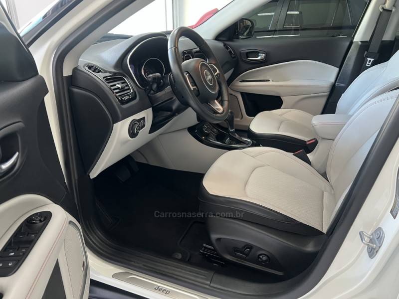 JEEP - COMPASS - 2020/2021 - Branca - R$ 137.000,00