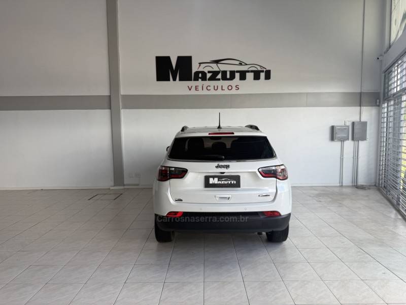 JEEP - COMPASS - 2018/2018 - Branca - R$ 92.000,00