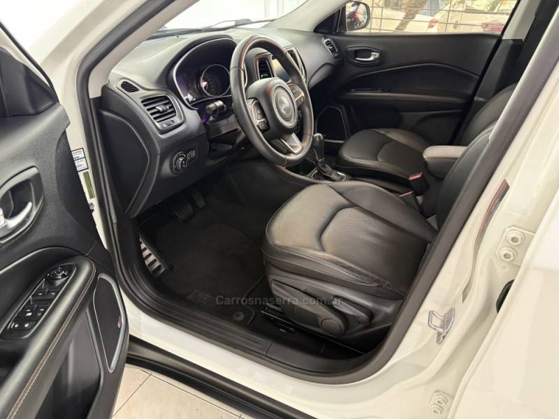 JEEP - COMPASS - 2018/2018 - Branca - R$ 92.000,00