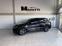 VOLKSWAGEN - TIGUAN - 2021/2021 - Preta - R$ 184.000,00