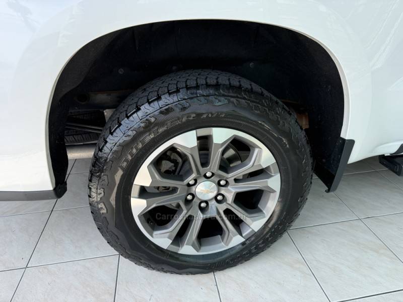 CHEVROLET - SILVERADO - 2023/2024 - Branca - Sob Consulta
