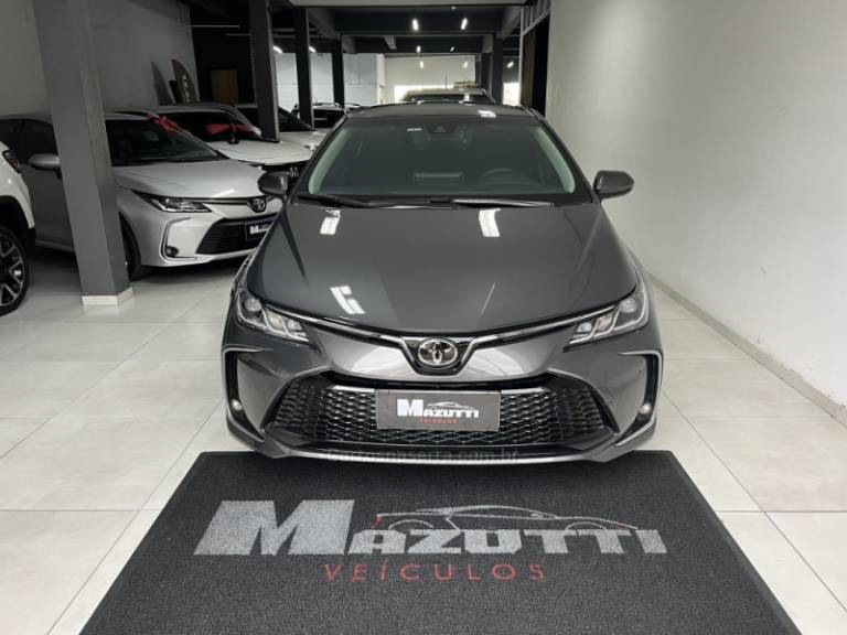 TOYOTA - COROLLA - 2024/2024 - Cinza - R$ 150.000,00