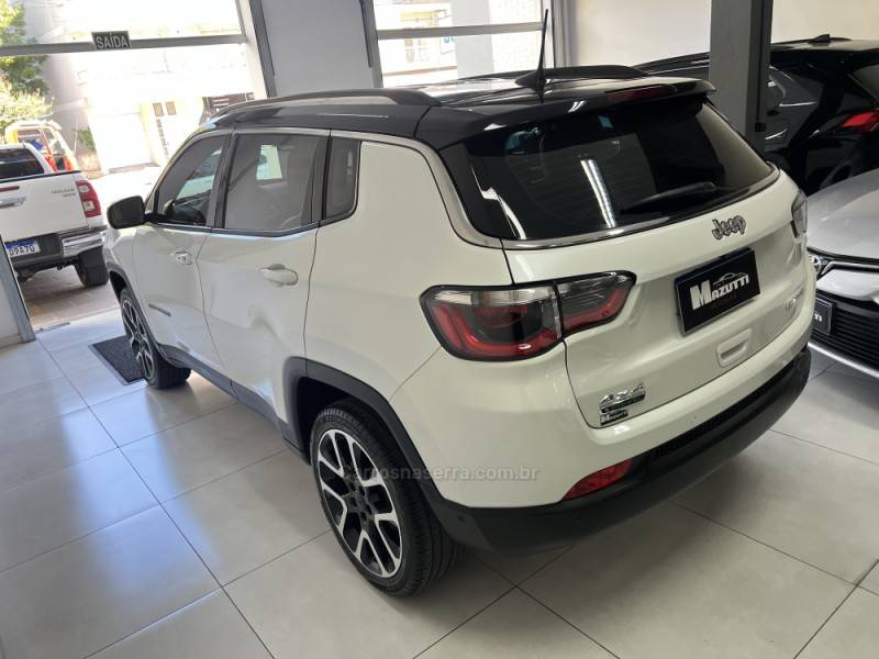 JEEP - COMPASS - 2020/2021 - Branca - R$ 137.000,00