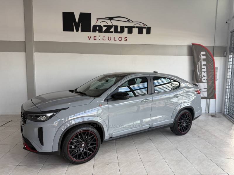 FIAT - FASTBACK - 2025/2025 - Cinza - R$ 147.000,00