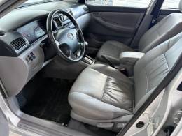 TOYOTA - COROLLA - 2004/2005 - Prata - R$ 38.000,00