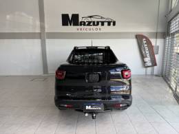 FIAT - TORO - 2021/2022 - Preta - R$ 142.000,00