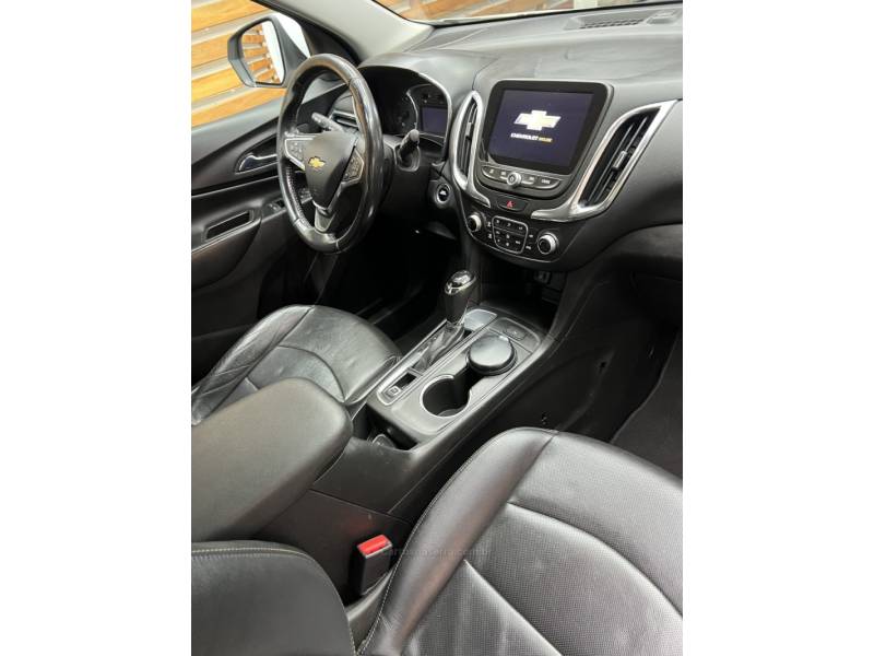 CHEVROLET - EQUINOX - 2017/2018 - Branca - R$ 99.900,00