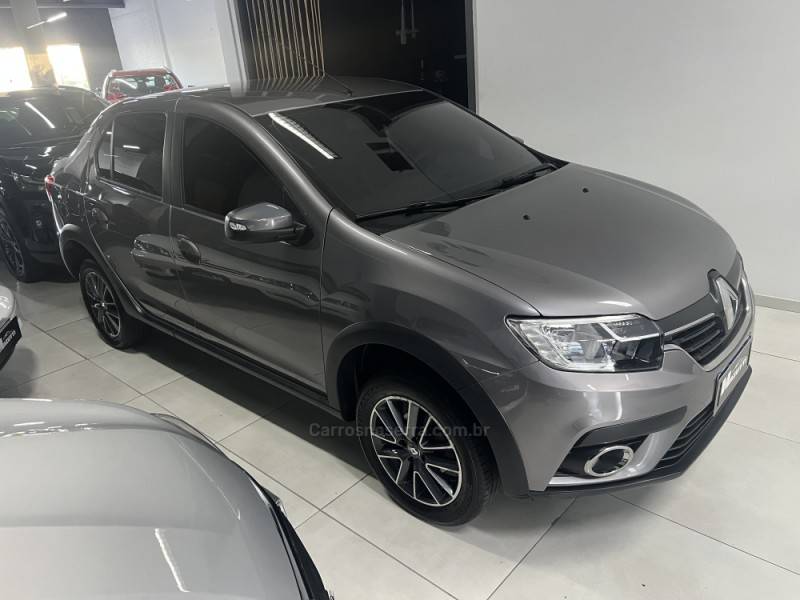 RENAULT - LOGAN - 2020/2020 - Cinza - R$ 62.000,00