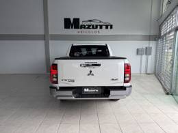 MITSUBISHI - L200 TRITON - 2025/2026 - Branca - R$ 300.000,00