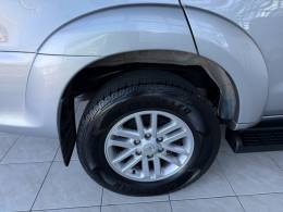 TOYOTA - HILUX SW4 - 2015/2015 - Prata - R$ 160.000,00